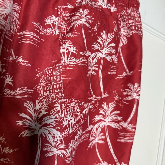 Old Navy Red and White Swim Trunks Palm Trees Beach Print Size Large Summer Swim - Picture 6 of 9